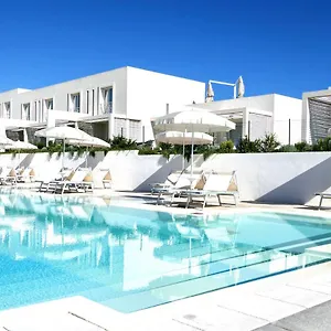  Appartamento Con Piscina A 250 Mt Dalla La Pelosa